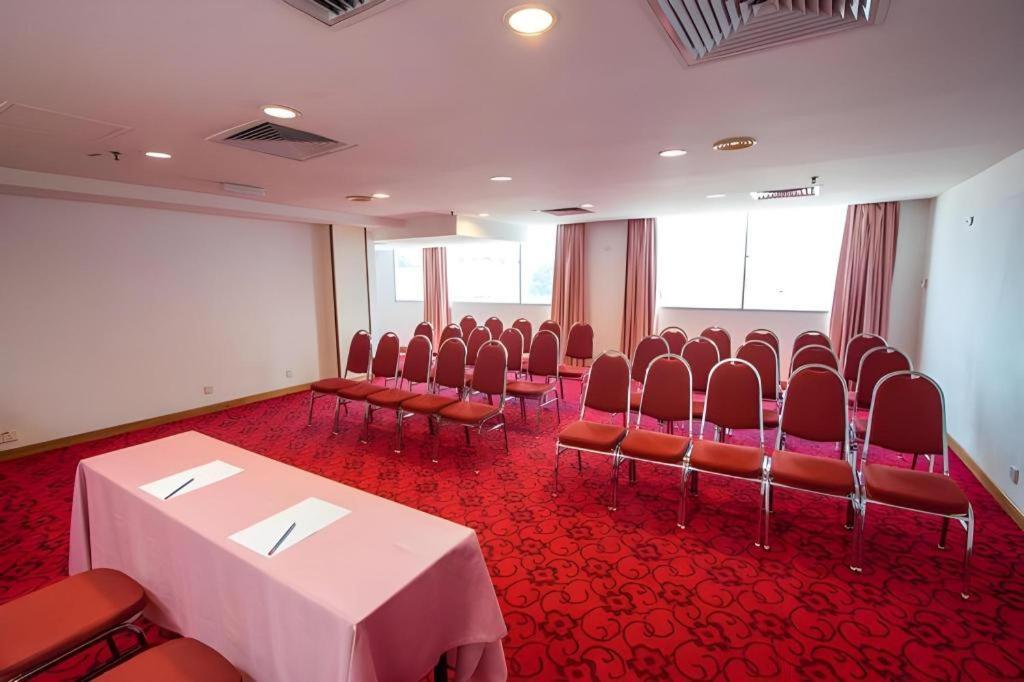 Continental Penang Hotel 3*